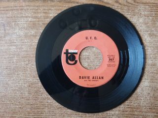 1966,  Davie Allan& Arrows ‎– Theme From The Wild Angels/u.  F.  O.  267 45