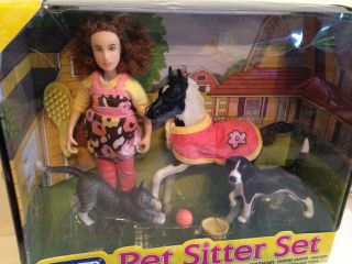 Breyer Pet Sitter Set - Play set - Farm Animals Doll pony fowl horse cat Beagle dog 2