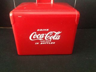 1950 ' s COCA - COLA MINI PICNIC COOLER w/two bottles 8