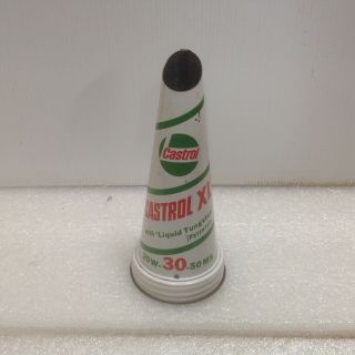 Castrol Xl White 30 Tin Oil Bottle Pourer