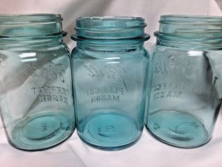 3 Vintage 1923 - 1933 Ball Perfect Mason Blue Pint Canning Jars 4