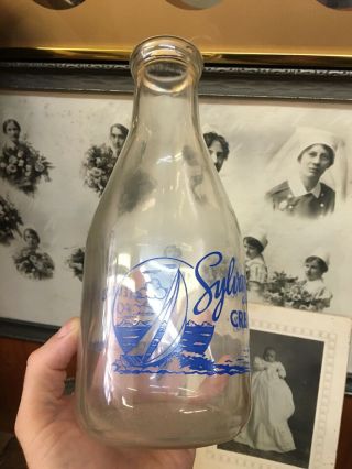 Vintage Sylvan Lake Creamery Alberta 1 Quart Advertising Milk Dairy Bottle