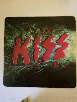 KISS LOVE GUN LP RED COLORED VINYL. 2