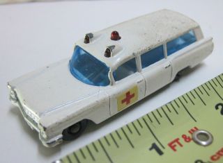 Vintage Lesney Matchbox S&s Cadillac Ambulance No.  54 White England Blue Glass
