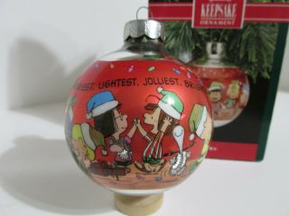 Snoopy Peanuts Charlie Brown Hallmark Christmas Vintage Glass Ball Ornament 1990