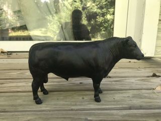 Breyer Black Angus Bull Model Horse Mode Cattle