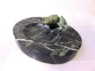 Japanese Vintage Marble Stone Ashtray W Metal Sculpted Frog Miniature Figurine
