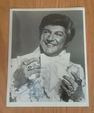 Liberace Autograph 8x10 Glossy Photo With Sketch
