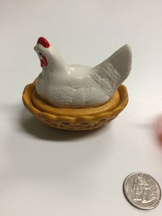 Vintage Chicken Salt Dishes Gold Marigold Painted Pair Dipping Hen On Nest 5