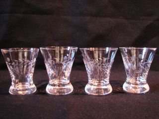 Set Of 4 Vintage Cut Glass /crystal 2.  5 " Tall 1 Ounce Shot Glasses