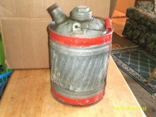 Vintage Galvanized Metal 1 Gallon Gas Can 3