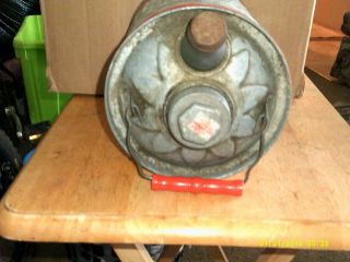 Vintage Galvanized Metal 1 Gallon Gas Can 6