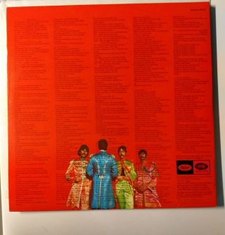 The Beatles 1967 Capitol Records; SGT Peppers Vinyl 33 NM,  Stereo SMAS 2653 2