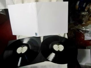 THE BEATLES DOUBLE WHITE ALBUM APPLE LABEL ALL 4 SIDES FAB 7