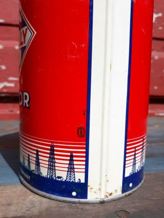 Skelly Motor Oil Metal Quart Can Vintage Canco Can Red Empty intact pin stripe 4