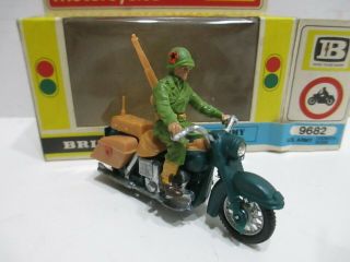 BRITAINS MILITARY MOTORCYCLE RIDER 1/43 3