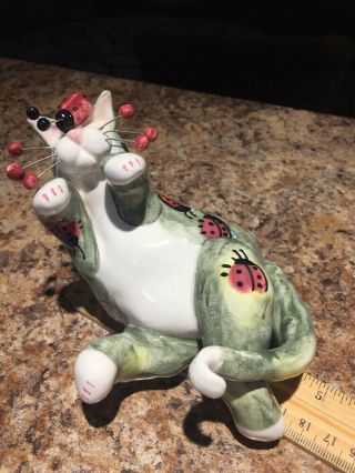 2001 Whimsy Clay Amy Lacombe Cat Figurine W/lady Bugs