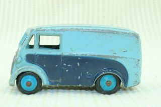 Dinky Toys No 465 Morris 10 Cwt Van - Meccano Ltd - Made In England