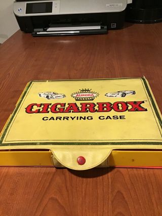 Vintage 1960’s Aurora Minature Cigar Box Toy Car Carrying Case Holds 15