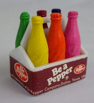 Vintage 1982 Dr Pepper “ Be A Pepper” Six - Pack Mini Plastic Toy