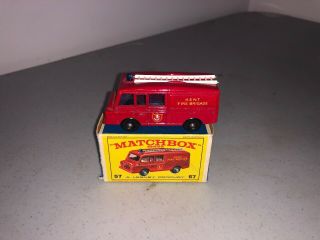 Mib Vintage Matchbox Lesney No 57 Land Rover Fire Truck With Crisp Box (5)