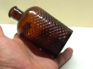 Antique Amber Cross Hatch Poison Bottle.  Robert Young & Co.  Embossed On Bottom.