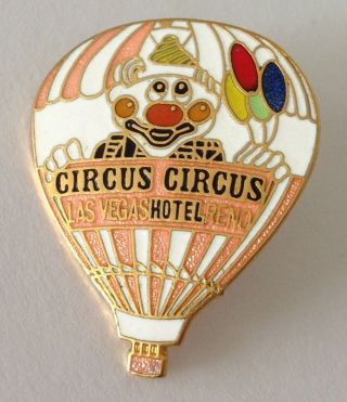 Circus Circus Las Vegas Hotel Hot Air Balloon Clown Pin Badge Rare Vintage (d3)