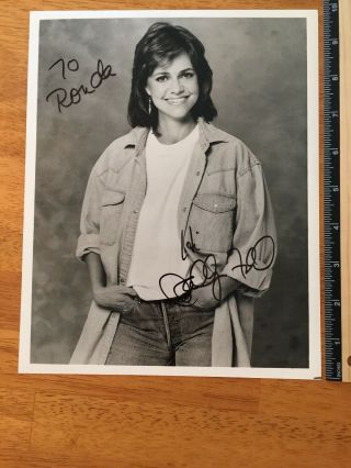Sally Fields Hand Signed Autograph - A Collectors Must Have