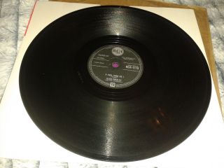 ELVIS PRESLEY : A FOOL SUCH AS I / I NEED YOUR LOVE TONIGHT.  UK.  78.  rpm (1959) 3