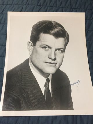 Ted Kennedy Former United States Senator 8 X 10 B/w Photo Autograph