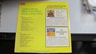 JOHN LENNON,  ROOTS SINGS THE GREAT ROCK & ROLL HITS - LP A8018 BEATLES 2