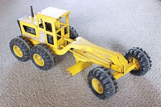 Vintage Tonka Yellow Road Grader Construction Vehicle Tractor (pressed Steel)