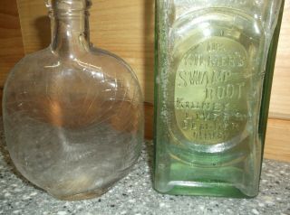 Vintage Dr.  Kilmer ' s swamp root kidney bottle GREEN 2