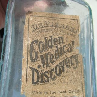 Buffalo,  N.  Y.  Dr.  Pierce ' s Golden Medical Discovery medicine bottle w/ Label 3