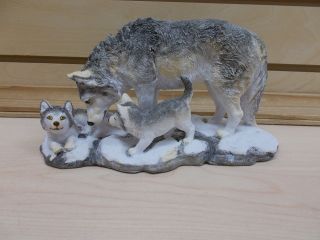 G54274 Wolf With Pups Statue Figurine Gsc Decoration
