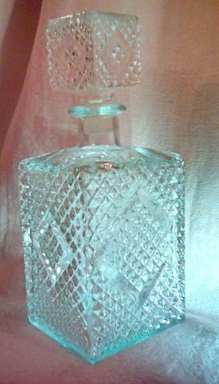 Vintage Clear Cut Square Crystal Glass Decanter With Stopper Liquor Decanter