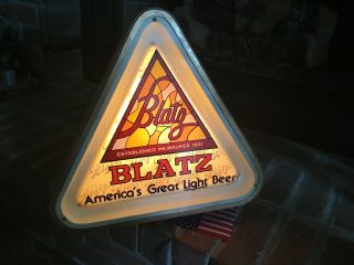 Vintage BLATZ BEER Lighted SIGN BAR Triangle Milwaukee 2