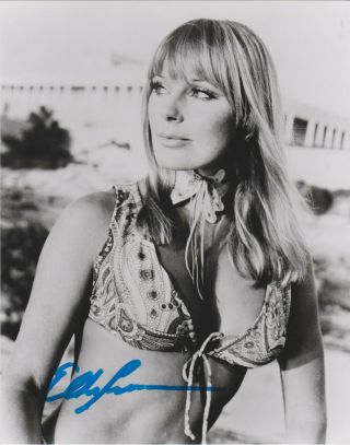 Gorgeous Elke Sommer B1940 `a Shot In The Dark` Signed 8x10 Glossy Pic