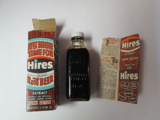 Vintage Hires Root Beer Extract Bottle W/ Box & Recipes It 