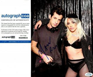 Mark Ronson Autographed 8 X 10 Photograph Producer Dj Lady Gaga Acoa Ra69833