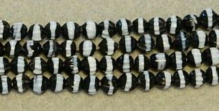 20 Antique Venetian Dog Tooth Fancy Ruffle African Trade Beads 4 1/2 " Strand