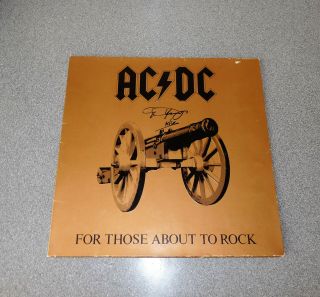 Ac / Dc - For Those About To Rock - Vinyl Lp Signed - Angus Young - K50851 Rare