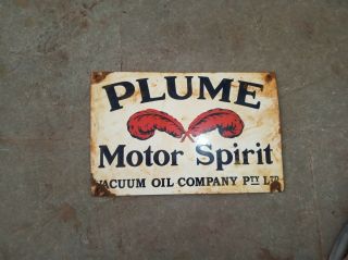 Porcelain Plume Motor Spirit 12 X 8 Inches Pre - Owned