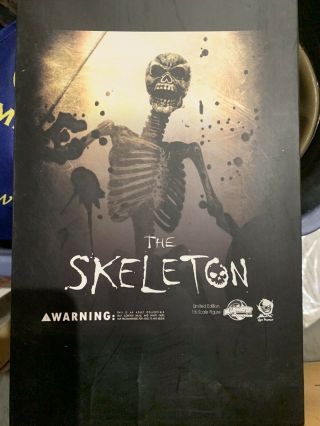 The Skelton.  Bluewater Productions Limited Edition 1:6 Scale Figure