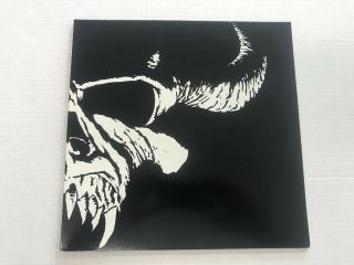Danzig - 1st Lp - Vinyl 8.  0 Side 1,  6.  0 Side 2 Sleeve 9.  0