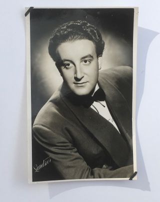 Ink Signed Peter Sellers - British Goons Comedian Autograph Photograph