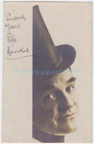 American Music Hall Comedian,  Singer R G Knowles.  Signed Postcard