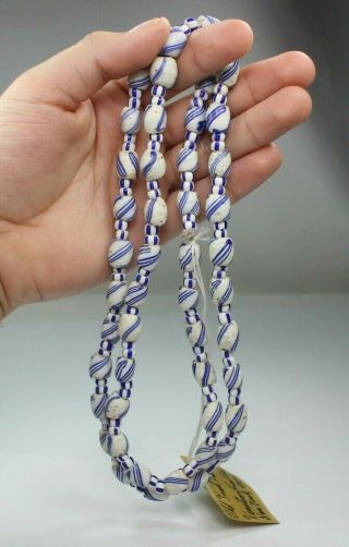 ANTIQUE VENETIAN WHITE AND BLUE NATIVE AMERICAN INDIAN TRADE BEADS NY 4