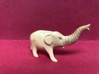 Vtg Elephant Carved Figurine Carving 2 1/2 Inches Miniature India Ivory Colored