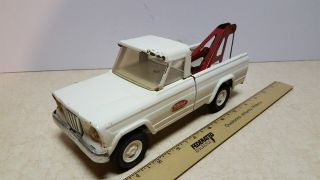 Vintage Toy White Tonka Jeep Tow Truck Pickup 2